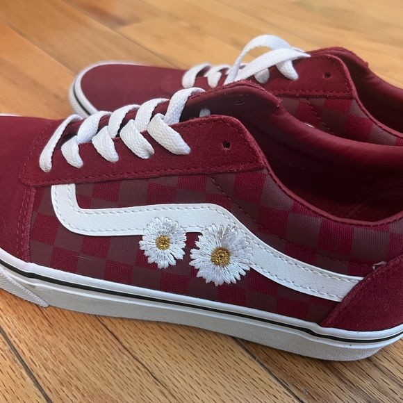 Vans Old Skool Shoe - Picture 4 of 6